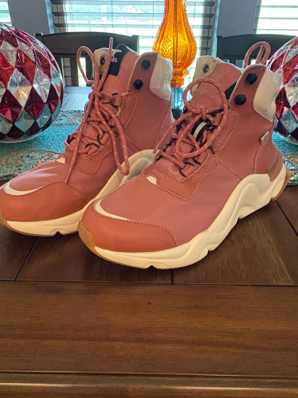 Sorel Women's Rose Pink Lace-Up Chunky Ankle Boots